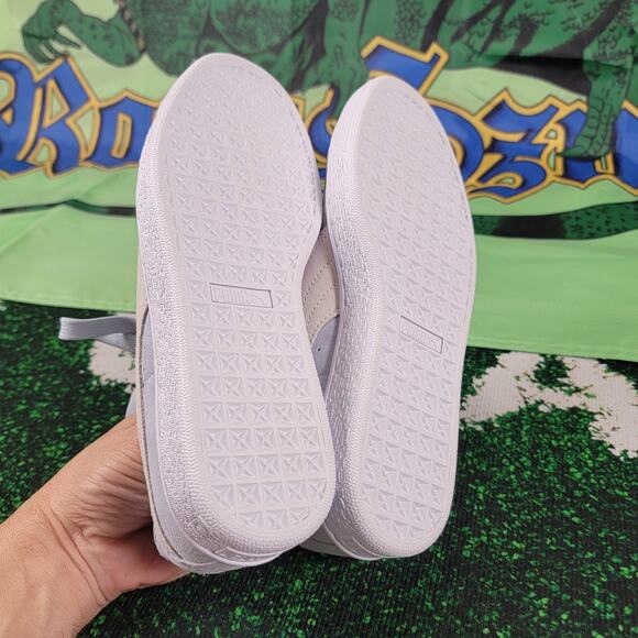 PUMA Suede Classic XXI Womens Sz 7.5 Icy Blue/White 38141085 - Picture 6 of 10